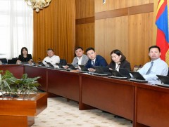 Ашигт малтмалын тухай хуулийн шинэчилсэн найруулгын төсөл боловсруулах үүрэг бүхий ажлын хэсэг хур..