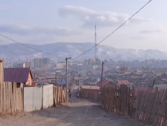 Гэр хорооллын хаяггүй, мухар гудамж дахь 396 байршилд Онцгой байдлын машин очих боломжгүй байна