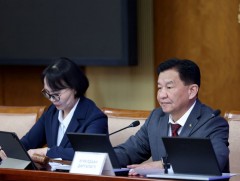 ХХОАТ-ын хэмжээг нэг хувь болгон бууруулах талаар гаргасан иргэдийн өргөдлийг хэлэлцлээ