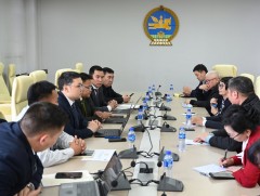 АТГ-ын дэргэдэх Олон нийтийн зөвлөлийн гишүүд нийслэлийн авлигын эсрэг хууль тогтоомжийн хэрэгжилт..
