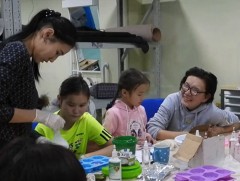 Хөгжлийн бэрхшээлтэй иргэд хамтран ажиллаж орлогоо бүрдүүлж байна