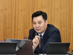 Багш нарын цалин хөлсийг нэмэгдүүлэх хэрэгтэй