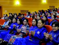 Улсын хэмжээнд өрхийн эрүүл мэндийн 225 төвд 3000 гаруй эмч, мэргэжилтэн ажиллаж байна