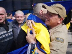 Орос, Украины талууд цэргийн олзныхны нэрсийн жагсаалтыг солилцжээ