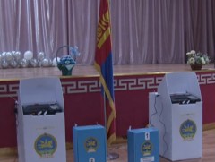 Иргэний сонгох эрхийг зөрчсөн эсэх талаар яригдаж байна 