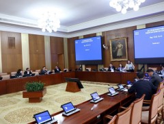 Хүнс, хөдөө аж ахуй, хөнгөн үйлдвэрийн, Эдийн засаг, хөгжлийн болон Сангийн яамны мэдээллийг сонсо..