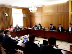 ЭЗХБ: “Зээлийн хүүг бууруулах стратеги батлах тухай” УИХ-ын тогтоолын хэрэгжилтийн талаарх ажлын х..