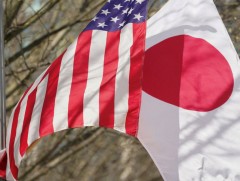 Хэвлэл: АНУ батлан хамгаалахын зардлаа өсгөхийг шаардсаны улмаас Японы тал уулзалтаа цуцалжээ