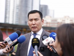    Д.Амгалан: Наадмаар зөвхөн ААН-үүдэд хоол үйлдвэрлэл, үйлчилгээний зөвшөөрөл олгож, эмх цэгцтэй..