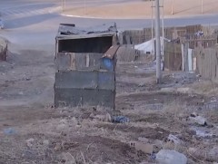 Бага насны хүүхэд нүхэн жорлонд унаж, эндэх тохиолдол гарсаар байна