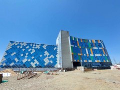 Баянхошуунд барьж буй 650 хүний суудалтай спорт цогцолбор ирэх намар ашиглалтад орно