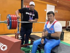 Хөдөлмөрийн баатар, гавьяат тамирчин Э.Содномпилжээ дэлхийн цомд түрүүллээ