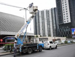 Нийслэлийн төвийн зургаан дүүргийн хэмжээнд 3000 гаруй шонгийн гэрэлтүүлгийг солилоо