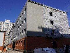 Нийслэлийн ерөнхий боловсролын 15 дугаар сургуулийн өргөтгөлийн барилгын ажил 75 хувьтай үргэлжилж..