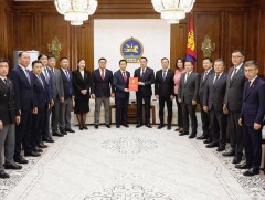 “Хянан шалгах түр хороо байгуулах тухай” УИХ-ын тогтоолын төсөл өргөн мэдүүлэв