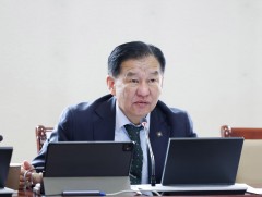 ТБХ: Автотээврийн хэрэгслийн албан татварын нэмэгдлийг цуцлах талаар гаргасан нийтийн өргөдлийг су..