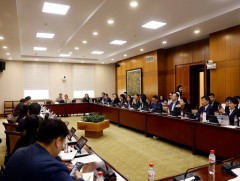 Эрүүл мэндийн тусламж, үйлчилгээг сайжруулах, хариуцлагын тогтолцоог боловсронгуй болгох асуудлыг ..