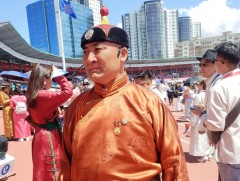 Б.Мөнхбаатар: Засуул хүн бөхтэйгээ хамт давж, хамт унаж байдаг