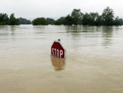 Үерийн аюулаас сэрэмжлүүлж байна 