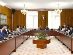 Хүний эрхийн дэд хороо УИХ-ын 12 гишүүний бүрэлдэхүүнтэй ажиллахыг дэмжив