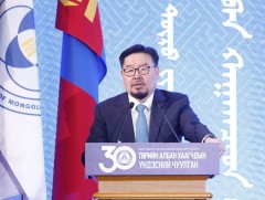 Г.Занданшатар: Хүн төвтэй хандлага төрийн албаны, төрийн албан хаагчийн үндсэн зарчим болох ёстой
