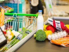 Наадмаар томоохон зах, худалдааны төвүүдийн ажиллах цагийн хуваарь