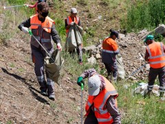 Чингэлтэй дүүрэгт голын ай сав газрын 85.9 мянган ам.метр талбайг цэвэрлэж, 145.5 тонн хог хаягдал..