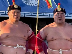 “Увс нуур гал”-ын сорилго барилдаанд Дархан аварга Н.Батсуурь түрүүлжээ