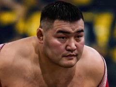 Аймгийн арслан О.Наранбаатар Улсын начин цолын болзол хангалаа