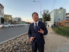 Т.Даваадалай: Барилгын хөгжлийн төвийн урд явган замын доогуур кабель сувагчлалын ажил хийхээр хуу..