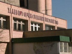 Улаанбурханаар өвчилж эмнэлэгт тусламж авч байгаа хүмүүсийн хоёр нь хүнд байна