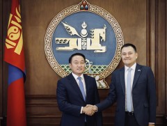 УИХ-ын дарга Д.Амарбаясгалан БНКУ-аас Монгол Улсад суугаа Элчин сайд Алмас Сейтакыновыг хүлээн авч..