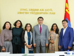 Олон улсын газрын эвслийн төлөөлөгчдийг хүлээн авч уулзлаа
