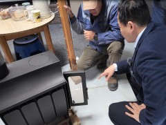 Баянзүрх дүүргийн зарим өрхөд хийн зуух суурилуулж байна