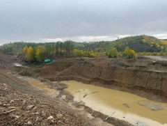 Сэлэнгэ аймгийн Ерөө суманд хууль бус ашигт малтмал олборлолтыг зогсоожээ