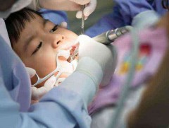 Сайн дураараа нэгдсэн залуус 21 аймаг, есөн дүүргийн 15000 хүүхдийг эрүүл мэндийн үзлэгт хамруулна