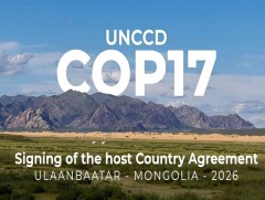 НҮБ-ын цөлжилттэй тэмцэх конвенцын талуудын 17 дугаар бага хуралд дэлхийн 100 гаруй орны төлөөлөгч..