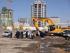 Хан-Уул дүүргийн 18 дугаар хороонд 640 хүүхдийн суудалтай сургуулийн барилга угсралтын ажил эхэллээ