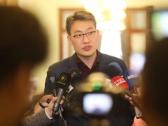 А.Амартүвшин: Хагас коксон түлш хэрэглэснээр уушгинд шүүгддэггүй нарийн ширхэгт тоосонцор 80 хүртэ..