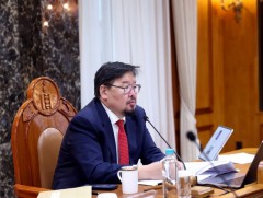 Г.Занданшатар: Валютын нөөц 5.7 тэрбум ам.доллар болж, эдийн засаг 3 хувиар өссөн