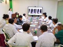 Гэмтэл согог судлалын салбар шинэ залуу 32 эмч мэргэжилтнээр бүл нэмлээ