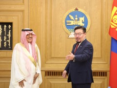 Саудын Арабын Хаант Улсын “Аква повер” компани сэргээгдэх эрчим хүчний салбарт хамтран ажиллах сон..