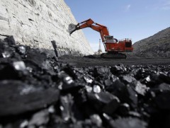 “Эрдэнэс Тавантолгой” ХК 32 мянган тонн баяжуулсан сул коксжих нүүрс арилжлаа