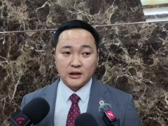 УИХ-ын гишүүн Д.Амарбаясгаланг яллагдагчаар татжээ