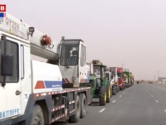 Жижиглэн худалдаа эрхлэгчдийн ачаа БНХАУ-ын Эрээний хил дээр гацжээ