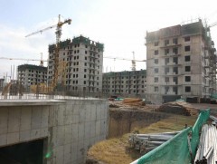 Хотын дарга Х.Нямбаатар 2007 айлын орон сууцны хорооллыг гэрээний хугацаанд нь ашиглалтад оруулах ..