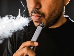 ДЭМБ: Дэлхий даяар электрон тамхи хэрэглэдэг 100 сая хүн байна 