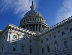 АНУ-ын өр 38 их наяд доллараас давж, түүхэн дээд үзүүлэлтэд хүрчээ 