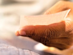 Олон нийтийн сүлжээнд их хэмжээний хонжворыг санал болгож, иргэдийг хохироох үйлдэл гарсаар байна