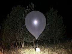 Агаарын бөмбөлгүүдийн улмаас Литвийн нийслэлийн нисэх буудлыг дахин хаажээ